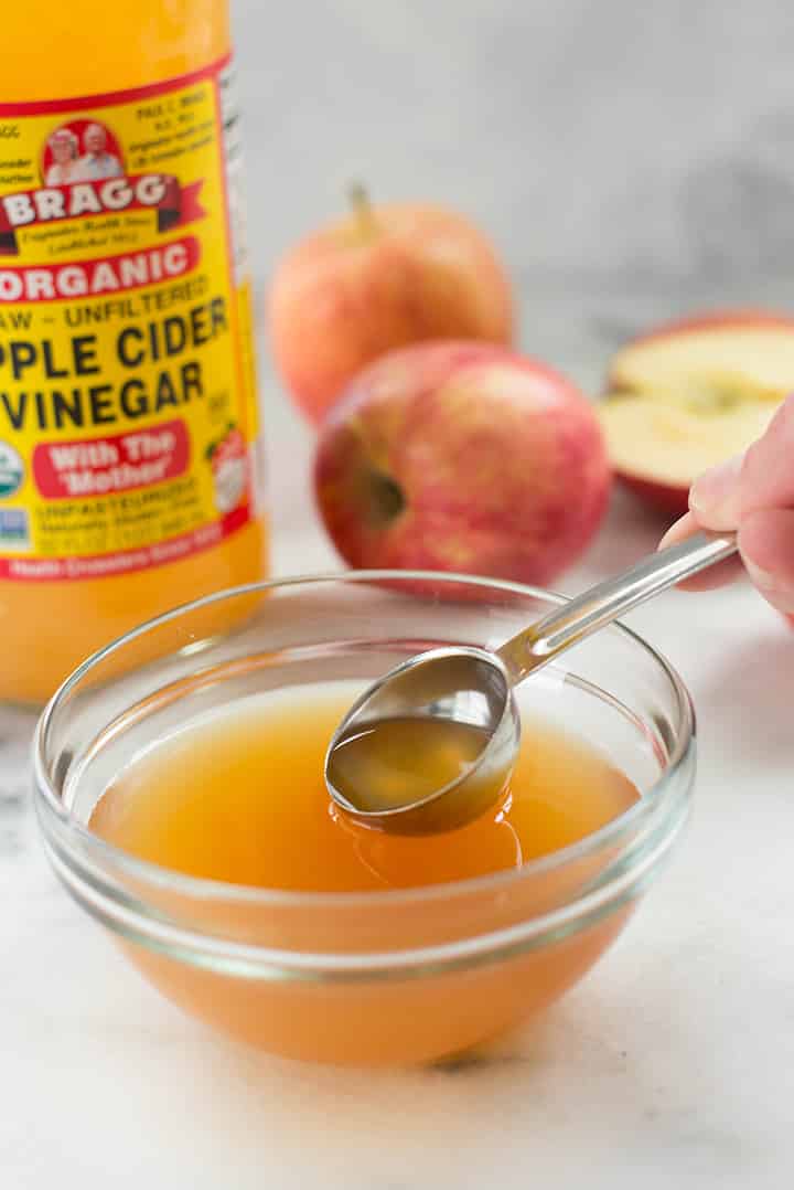 Apple cider vinegar for curing coccidiosis